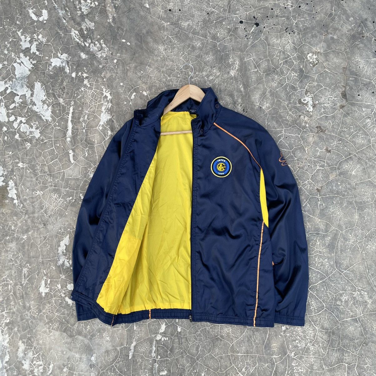 Nike Vintage 90's Nike Internazionale Inter Football Jacket Size US L / EU 52-54 / 3 - 3 Thumbnail