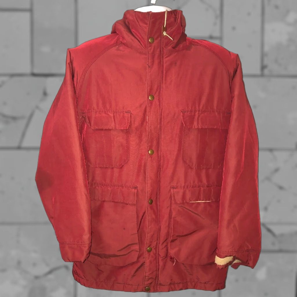 Vintage L.L. Bean Red Hooded Full Zip Jacket Mens L Regular Size 24 Inch Armpit Parka Jacket Coat Size US L / EU 52-54 / 3 - 1 Thumbnail