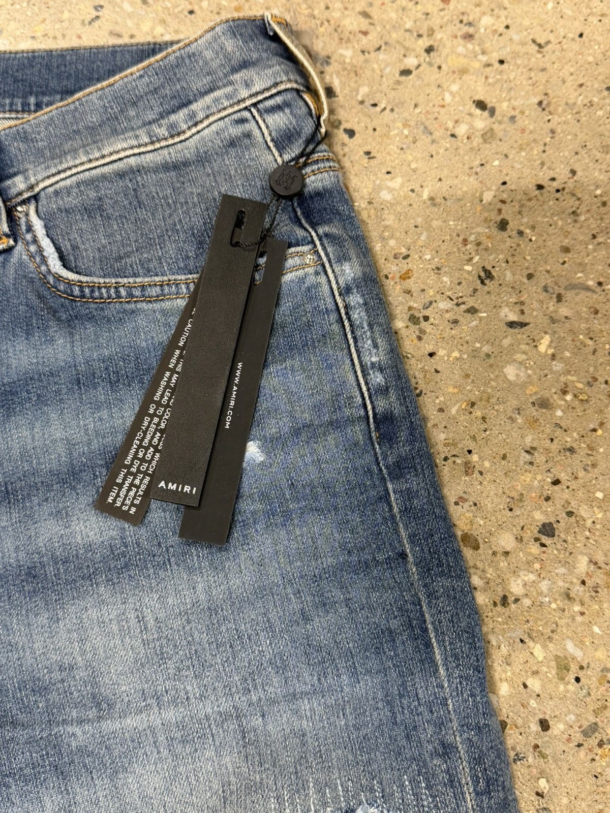 Amiri Amiri Distressed Jeans NEW RETAIL 1000$ Size US 32 / EU 48 - 4 Thumbnail