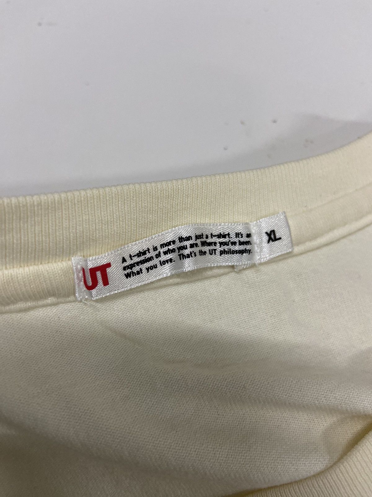 Uniqlo UNIQLO LA POULE TEE SHIRT Size US L / EU 52-54 / 3 - 8 Thumbnail