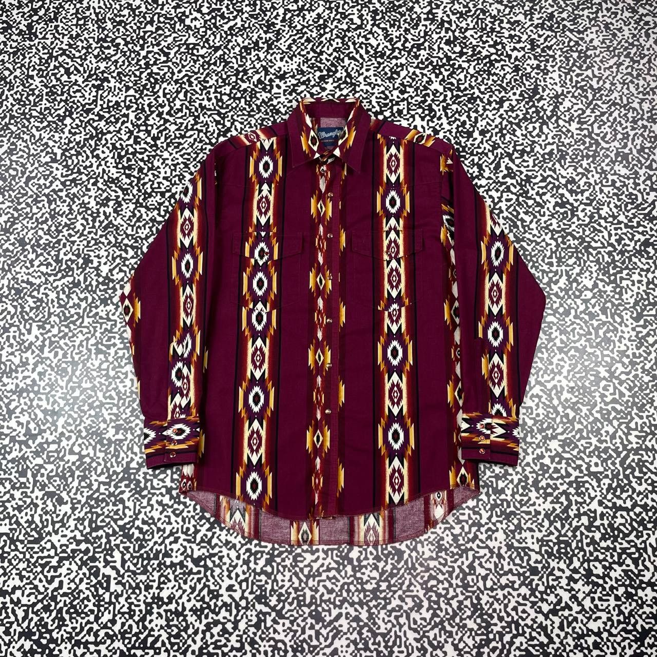 Vintage Vintage 90s Wrangler Western Aztec Shirt Rare Retro Style Size US M / EU 48-50 / 2 - 1 Thumbnail