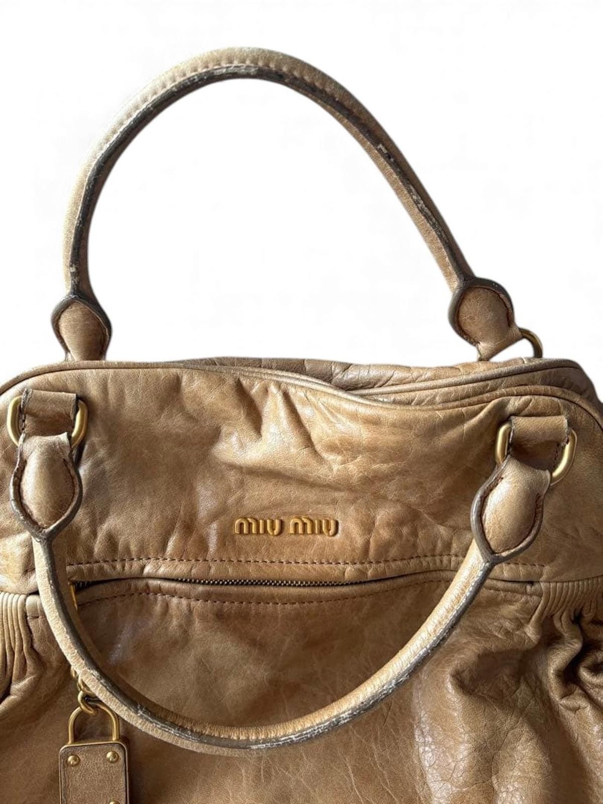 Miu Miu Miu Miu - Beige Leather Handbag Gold Hardware Size ONE SIZE - 3 Thumbnail