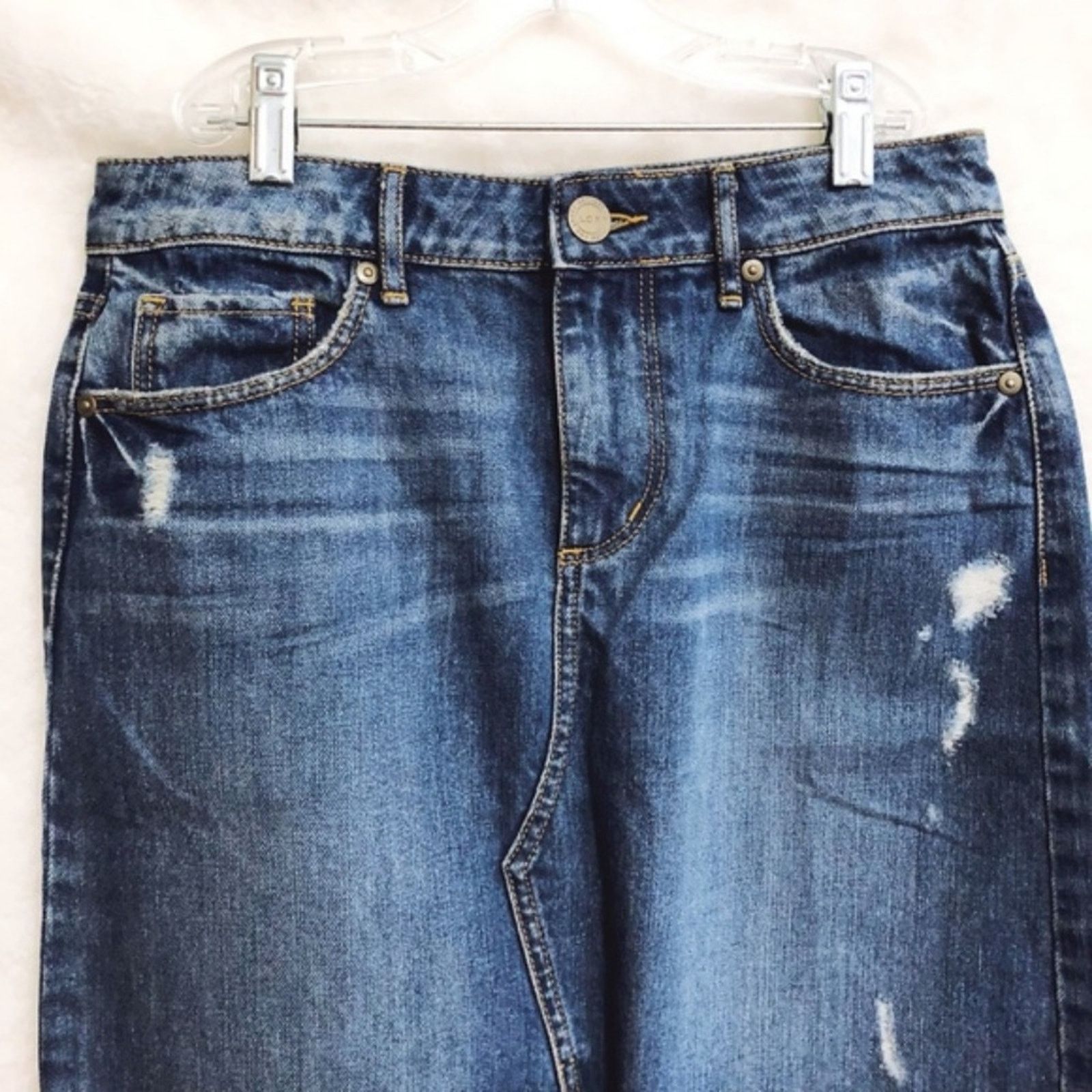 Loft LOFT Medium Wash Distressed Denim Skirt with Front Slit Size 26" / US 2 / IT 38 - 8 Thumbnail