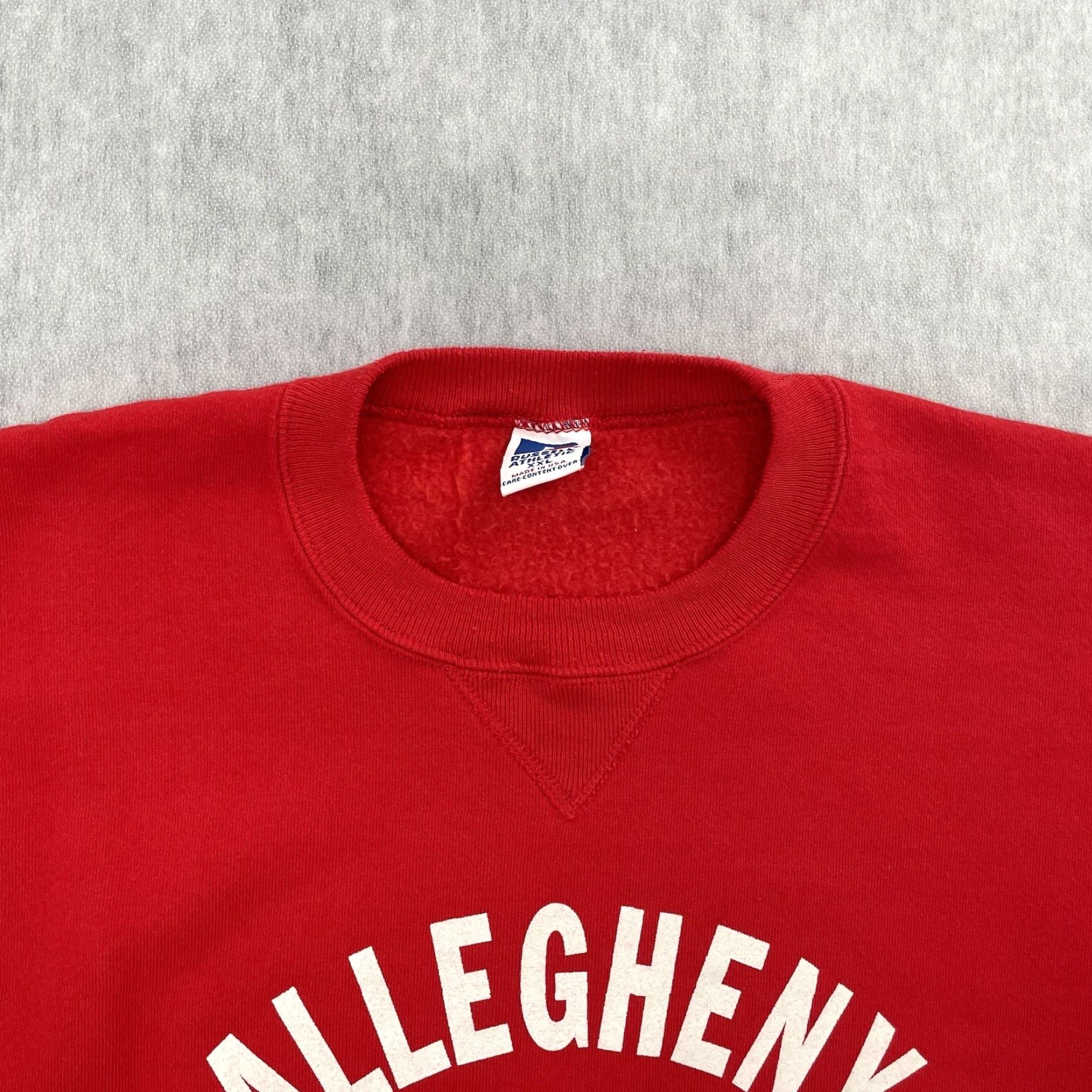 Russell Athletic VINTAGE Russell Athletic Allegheny Sweater Pullover Shirt Mens 2XL Red USA Crew Neck Fleece Logo Cotton Blend Polyester Instant Washable Size US XXL / EU 58 / 5 - 3 Thumbnail