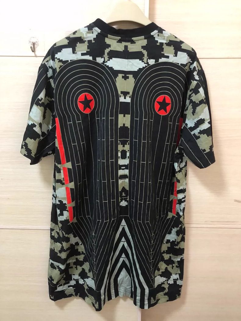 Givenchy Givenchy Short Sleeve T-Shirt 2506-Nextarrow Size US XS / EU 42 / 0 - 2 Thumbnail