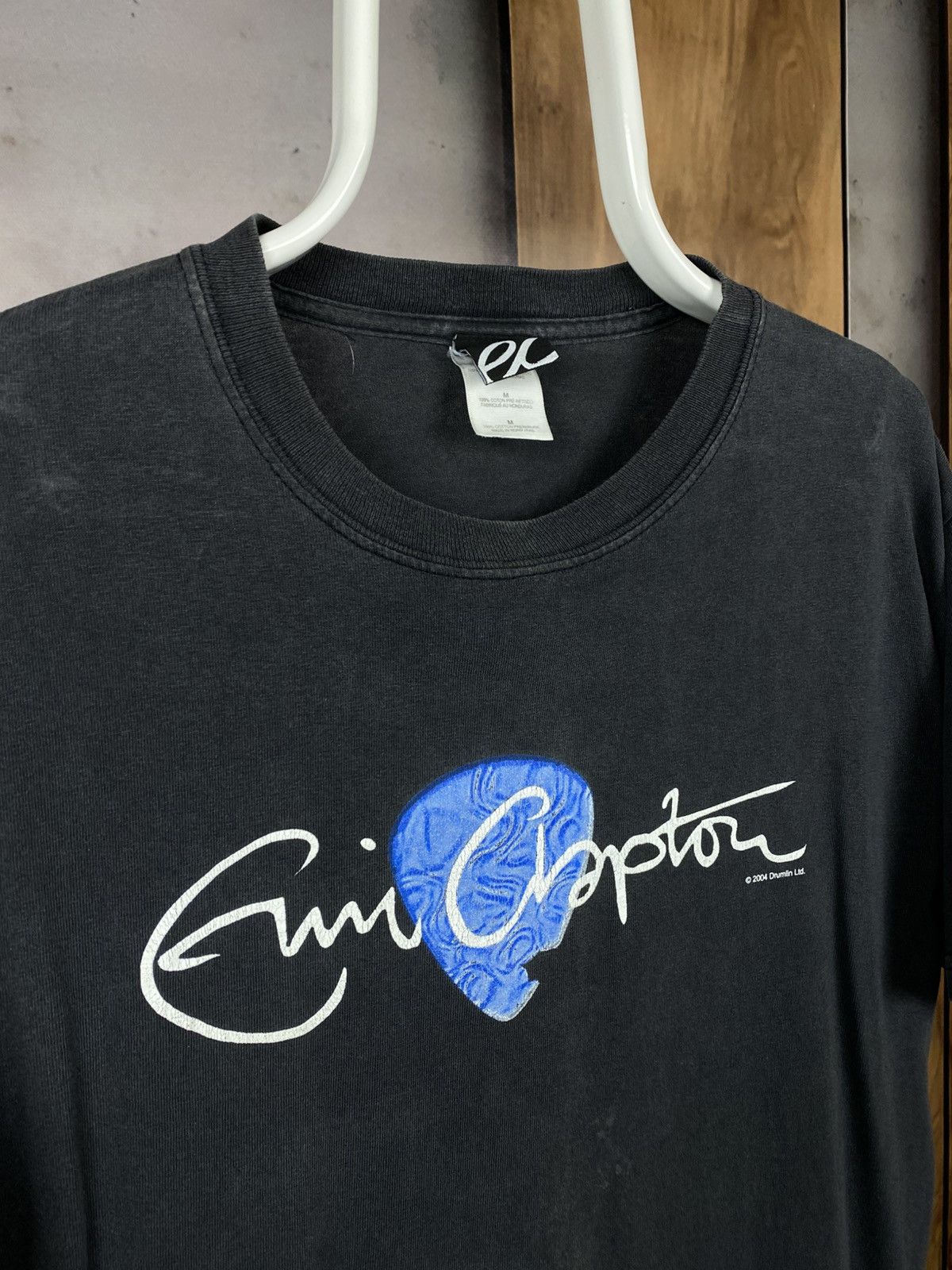 Band Tees 🎸Vintage 2004 T-Shirt Eric Clapton Rock Band VTG Tour Tee🎸 Size US M / EU 48-50 / 2 - 3 Thumbnail