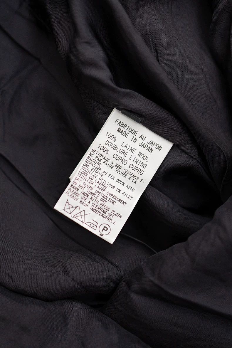 Yohji Yamamoto Yohji Yamamoto size 1 Slim straight leg trousers in black Size US 28 / EU 44 - 8 Thumbnail