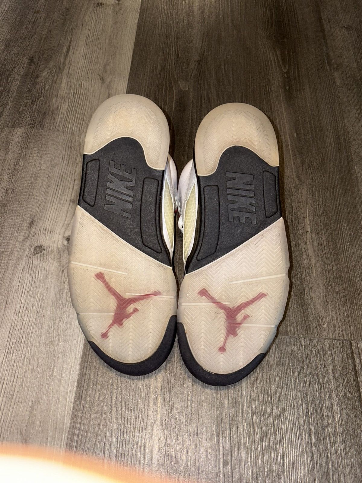 Jordan Brand Fire Red 5s Size US 9 / EU 42 - 4 Thumbnail