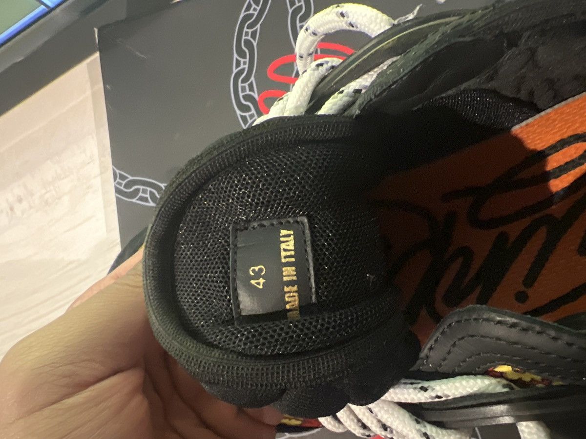Versace Chain Reaction twill