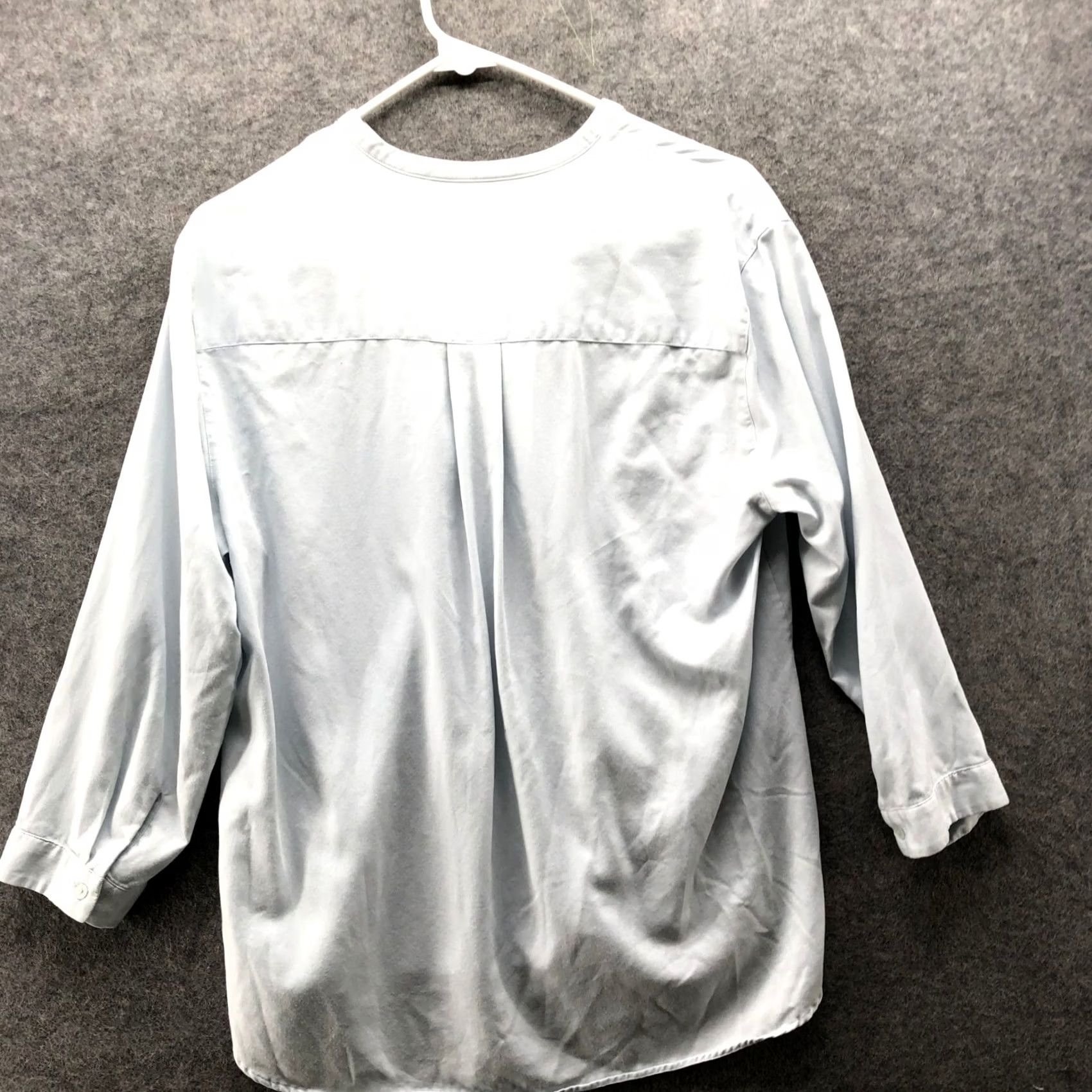 Uniqlo Uniqlo Blouse Womens M Light Blue 3/4 Sleeve Rayon Blend Stand Collar Shirt Blouse Pattern Solid Casual Workwear Mens Womens Size M / US 6-8 / IT 42-44 - 2 Thumbnail