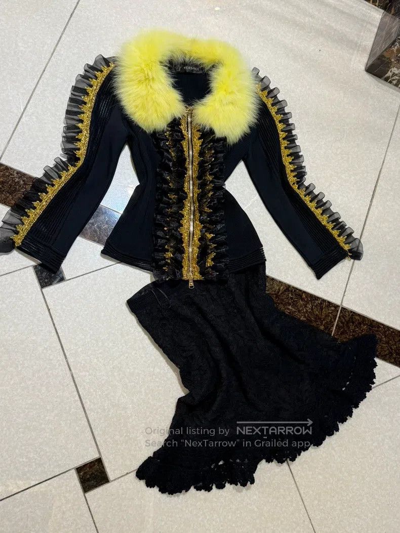 Versace Versace Black and gold luxury color scheme zip jacket Size M / US 6-8 / IT 42-44 - 1 Thumbnail