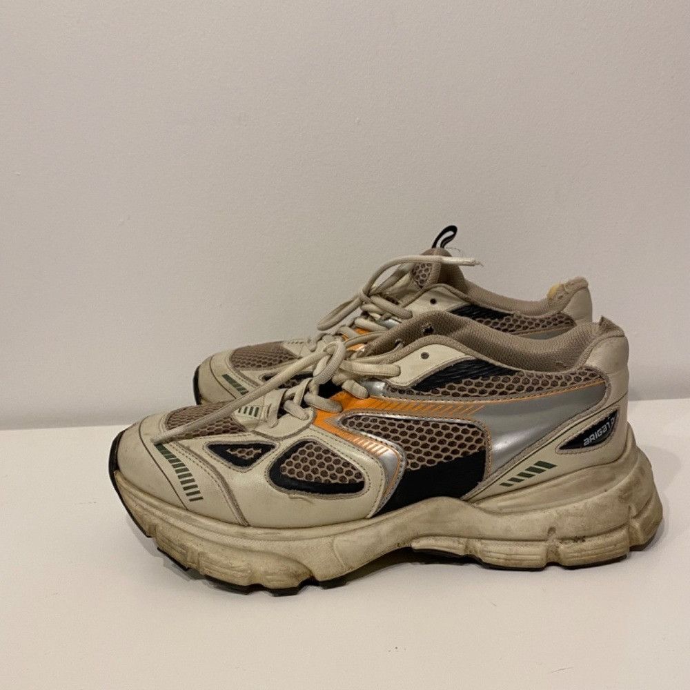Axel Arigato Axel Arigato White/Black Leather and Mesh Marathon Runner Ch Size US 8.5 / IT 38.5 - 1 Thumbnail