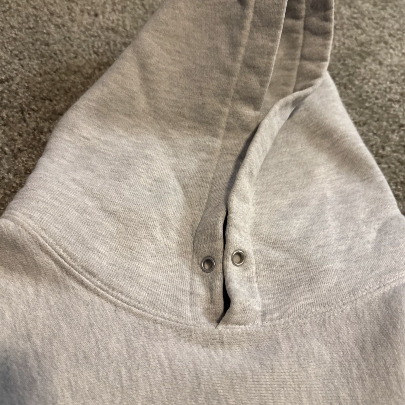 Champion VINTAGE Champion Reverse Weave Hoodie Sweatshirt XL Gray Reversible High School Y2K Champion Unisex Adults Mens Womens Girls Boys Size US XL / EU 56 / 4 - 6 Thumbnail
