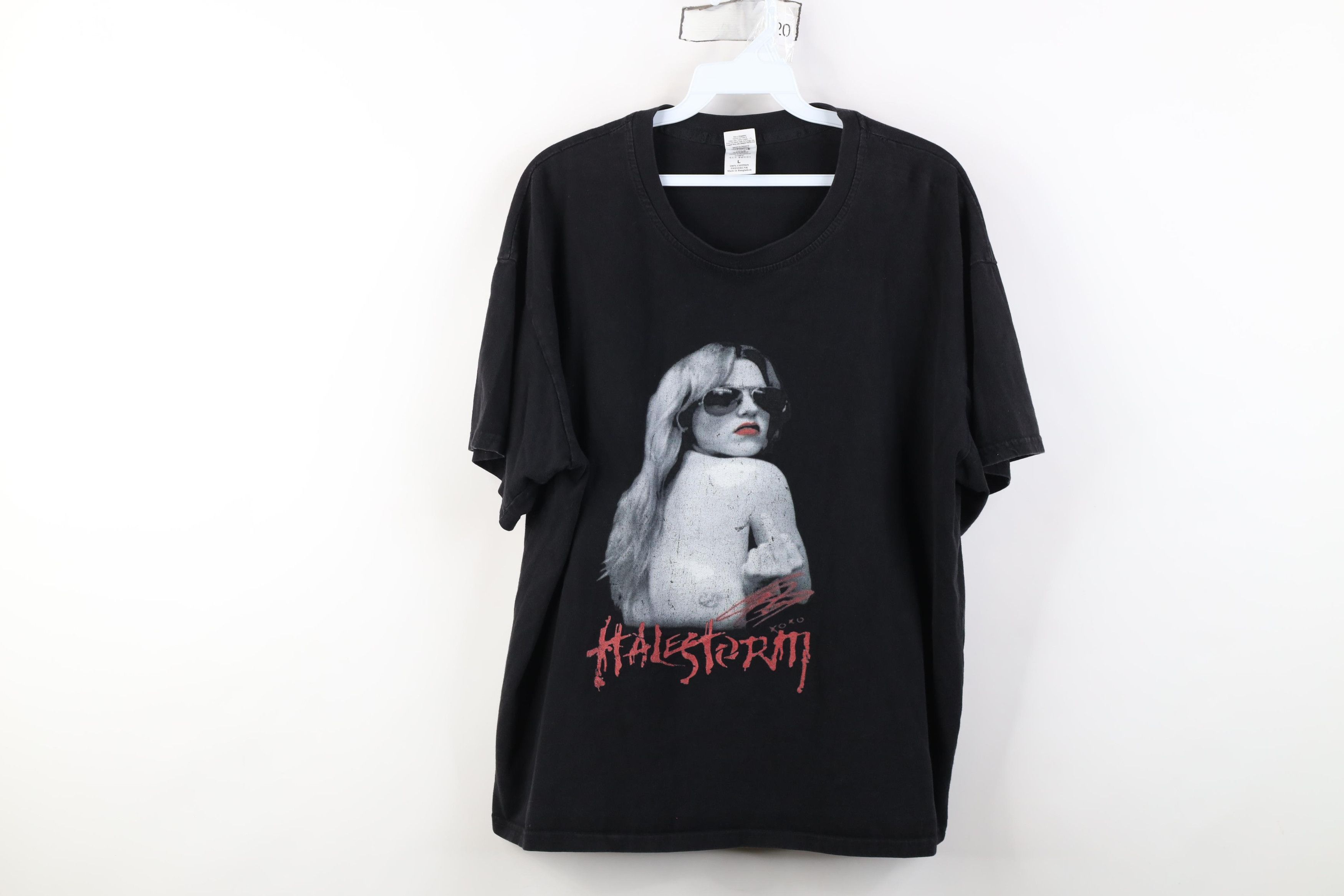 Vintage Vintage Streetwear Spell Out Halestorm Band T-Shirt Black Size L / US 10 / IT 46 - 1 Thumbnail