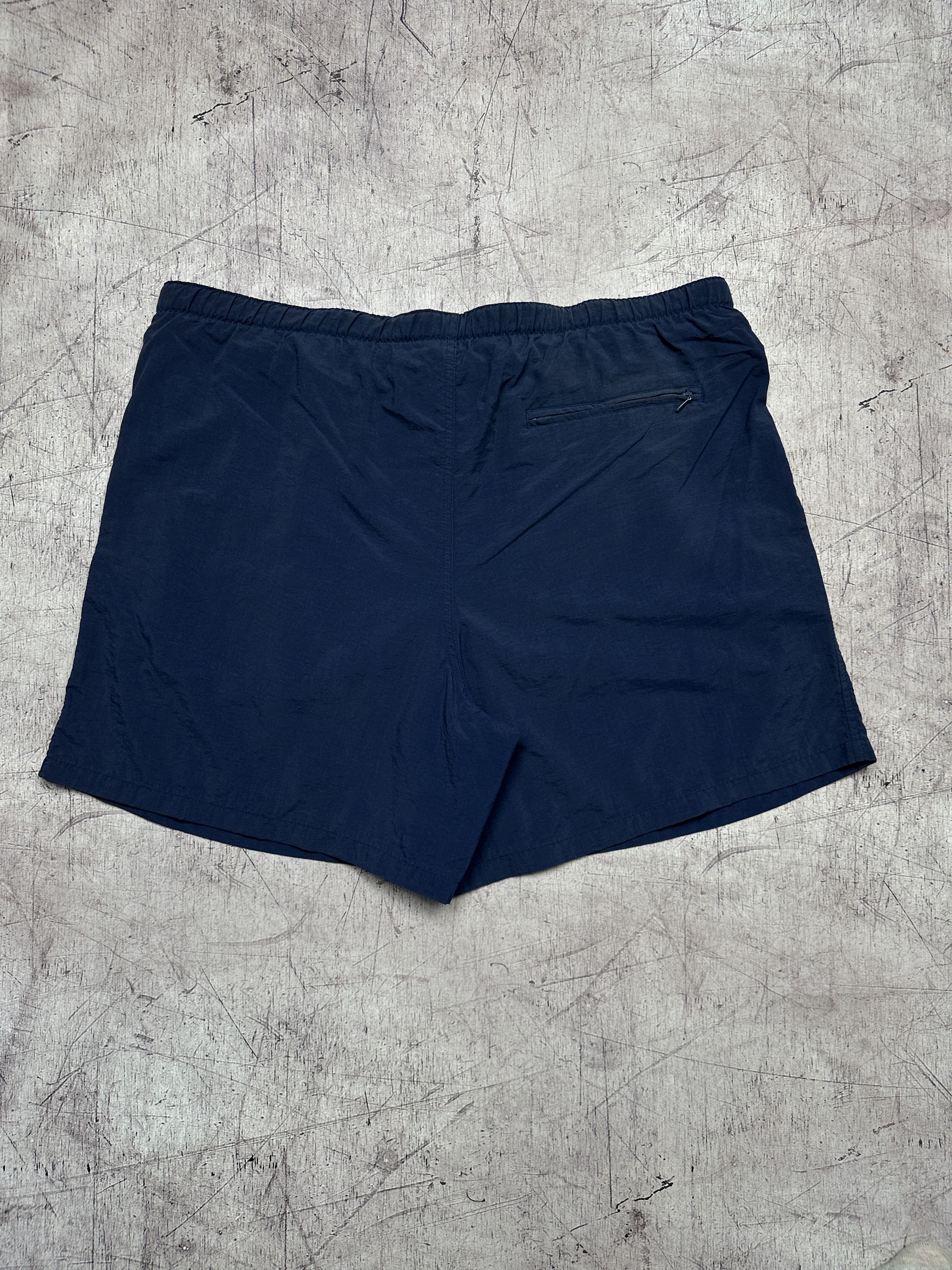 Columbia Columbia Vintage Mens Nylon Shorts Size US 36 / EU 52 - 6 Thumbnail