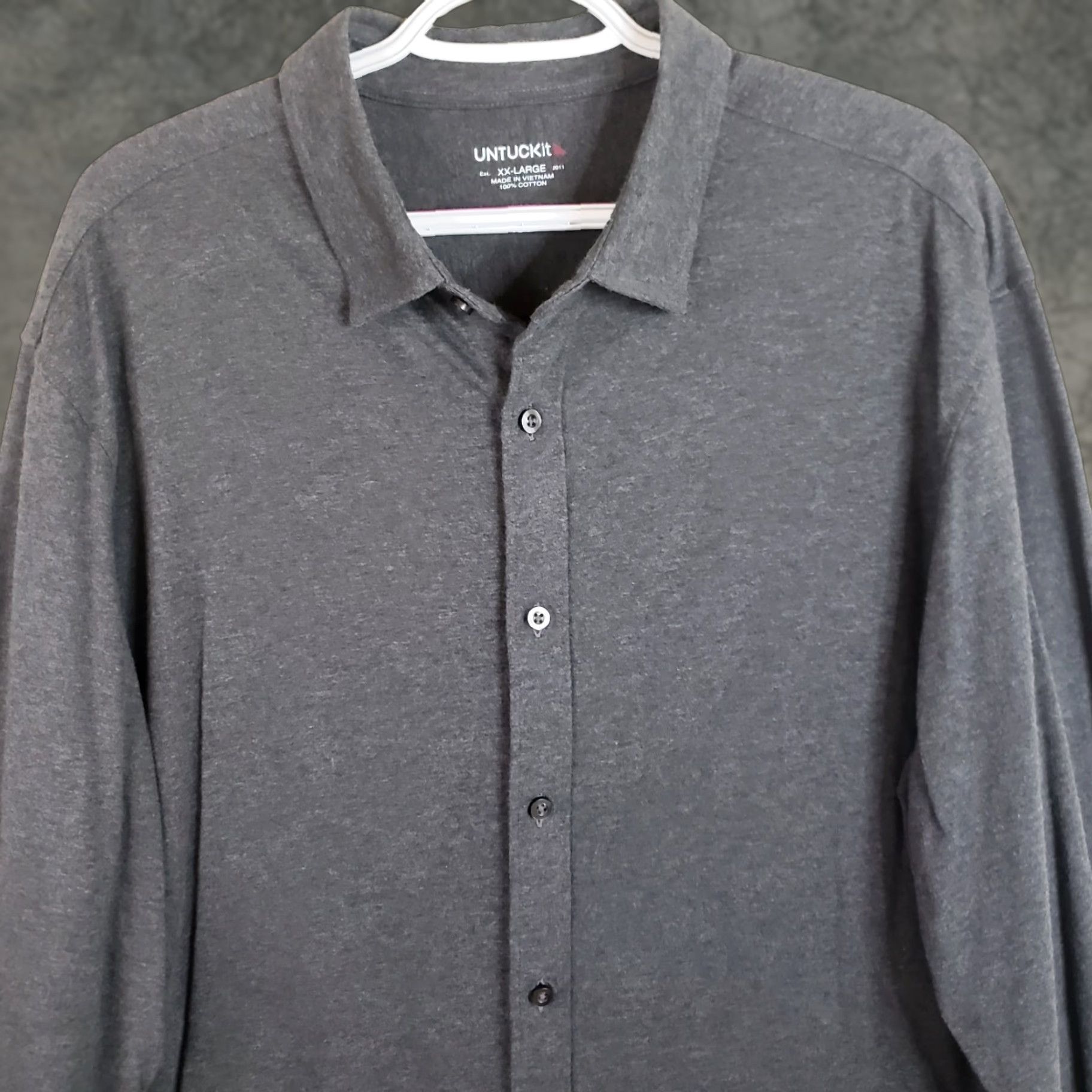 UNTUCKit UNTUCKit Button Up Shirt 2XL Mens Long Sleeve Gray Soft Jersey Like Material Shirt Size US XXL / EU 58 / 5 - 1 Thumbnail