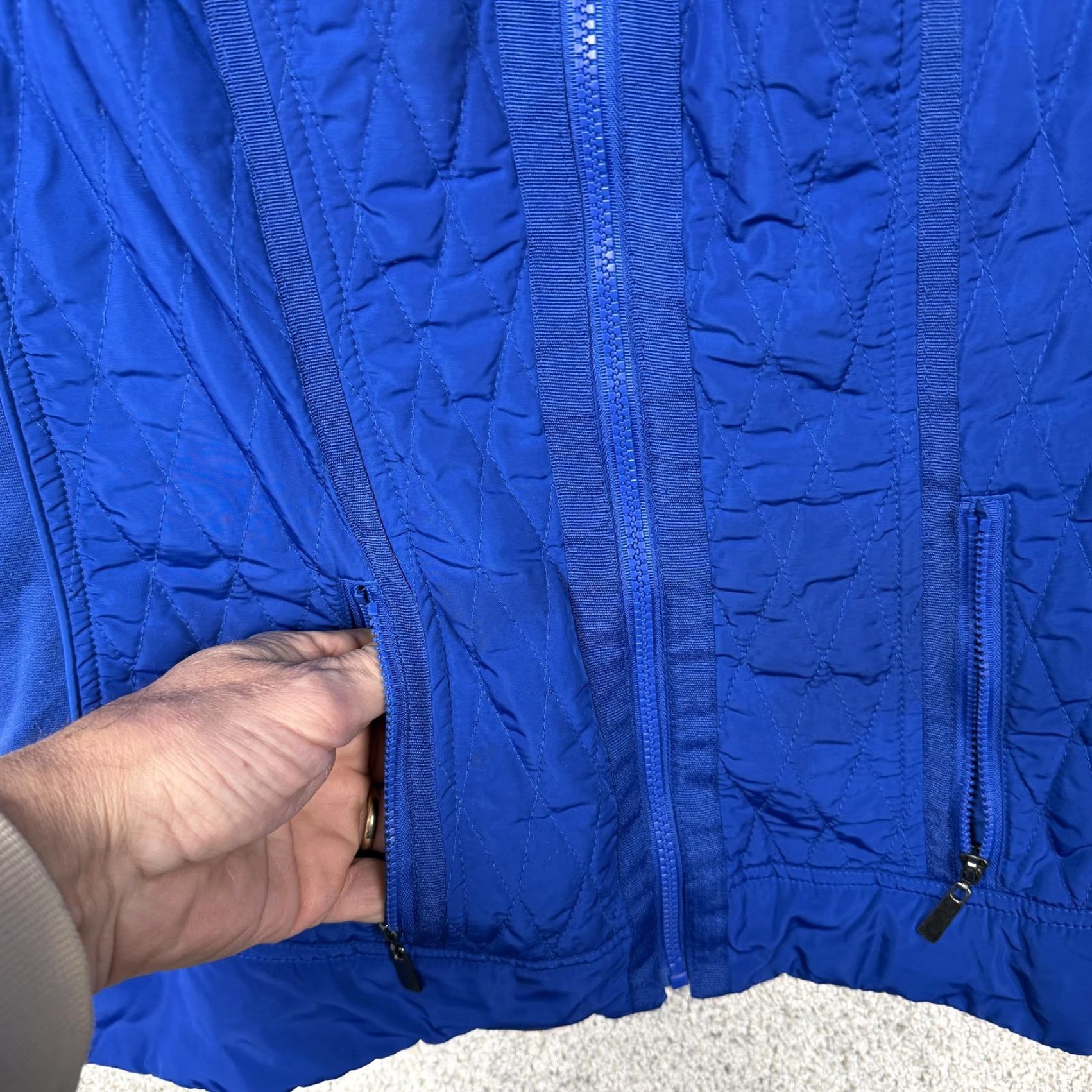 Laura Ashley Laura Ashley Vest Womens Medium Blue Quilted Full Zip Stretch Gorpcore Outdoor Size M / US 6-8 / IT 42-44 - 4 Thumbnail