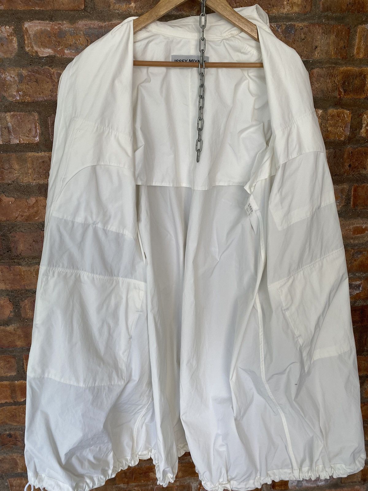 Issey Miyake SS04 ISSEY MIYAKE Bungee Cord Long Raincoat Size US M / EU 48-50 / 2 - 21 Thumbnail