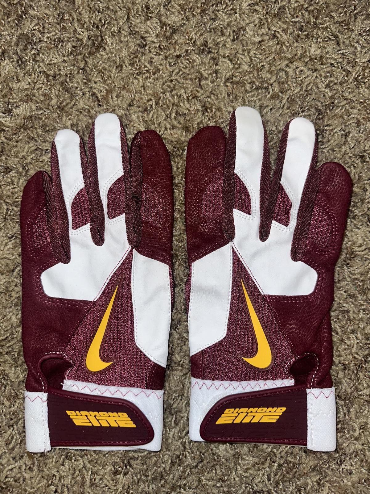 Nike Nike Adult Promo Diamond Elite Pro II Batting Gloves Sample Size ONE SIZE - 1 Thumbnail