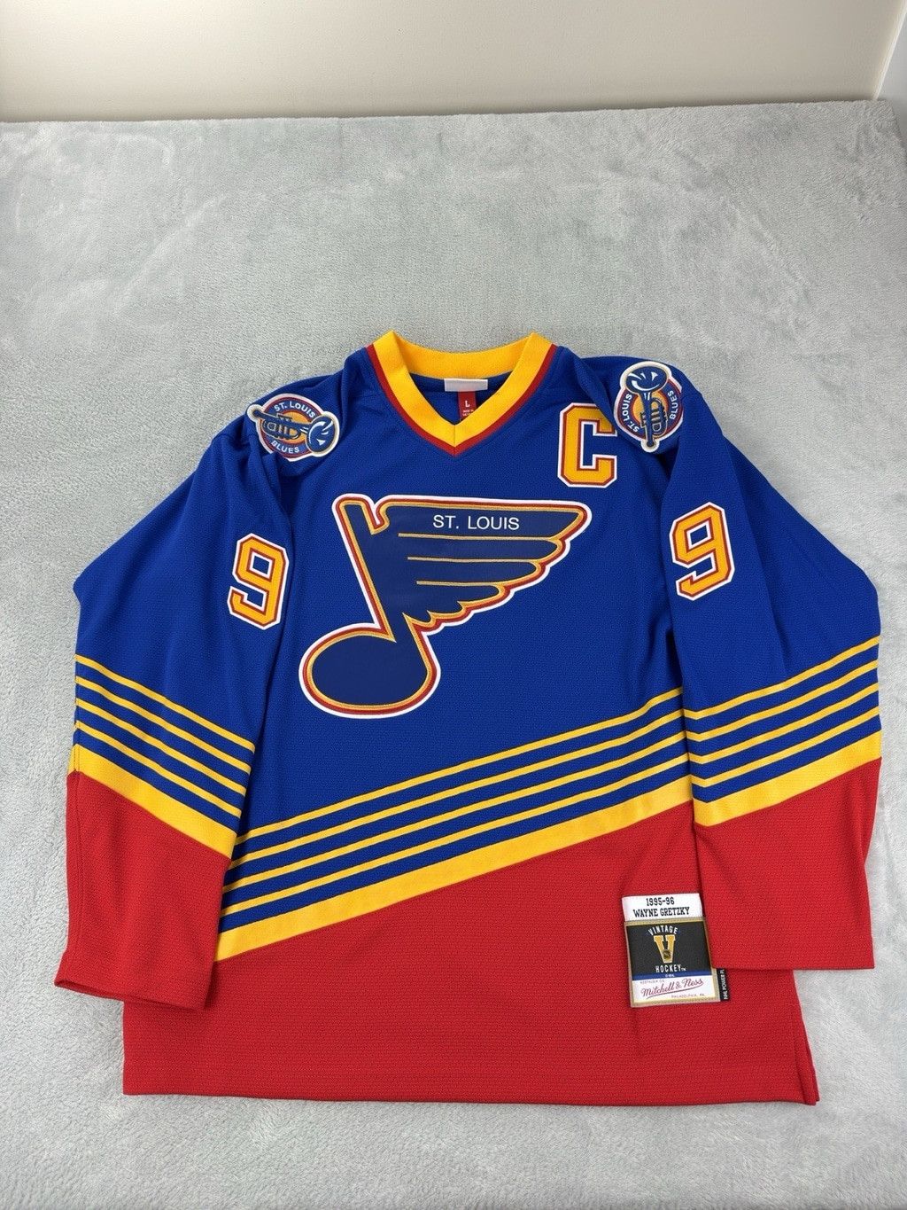 Mitchell & Ness Mitchell And Ness NWT Men's Sz L Wayne Gretzky 1995/96 St Lo Size US L / EU 52-54 / 3 - 1 Thumbnail