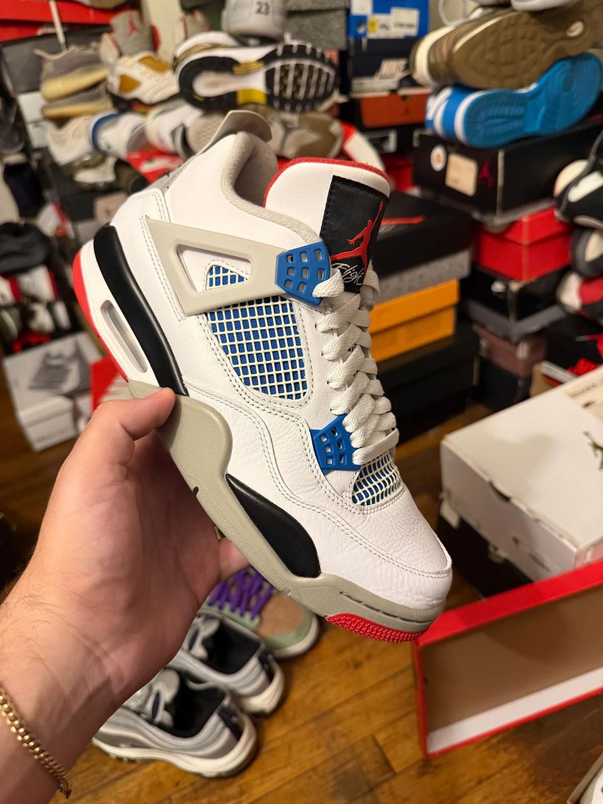 Other What the 4s 8.5 replacement box Size US 8.5 / EU 41-42 - 1 Preview