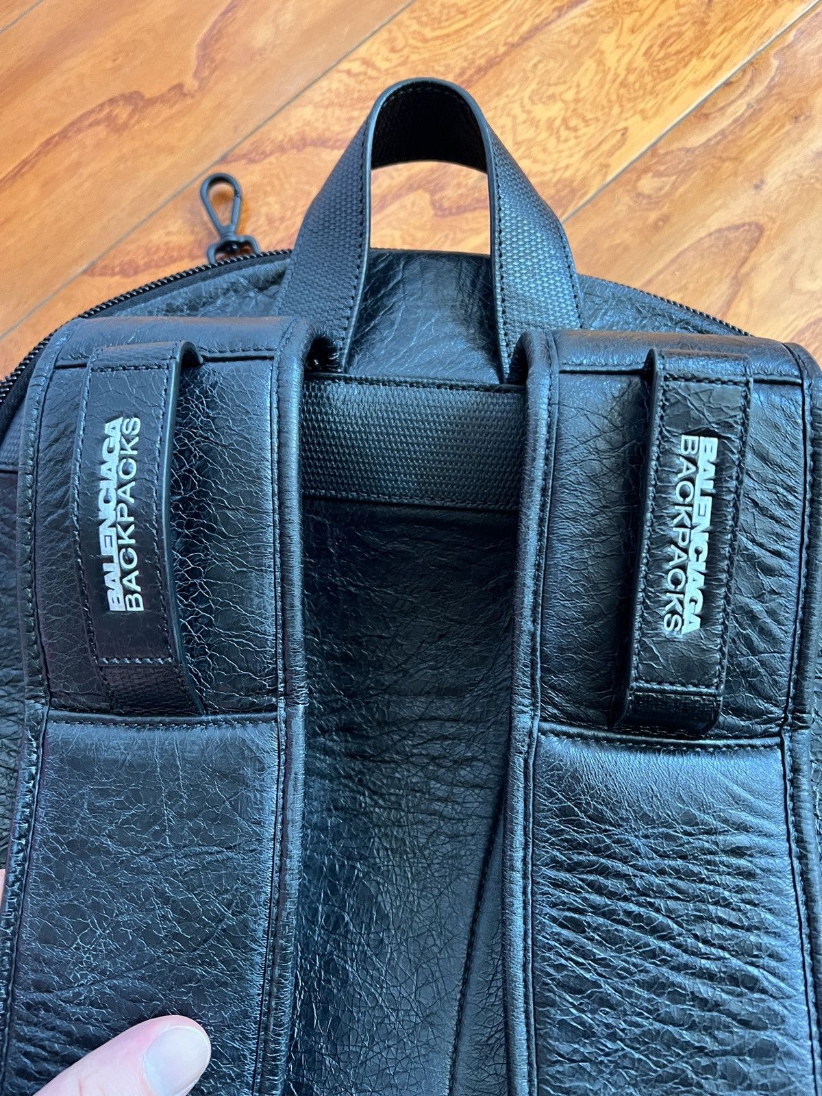 Balenciaga Balenciaga x Adidas Large Leather Backpack Red / Black Size ONE SIZE - 7 Thumbnail