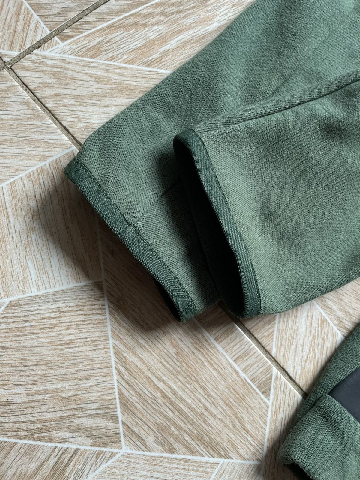 Adidas Rare ADIDAS Designed For Gameday Zip Hoodie M Oxide Green Size US M / EU 48-50 / 2 - 5 Thumbnail