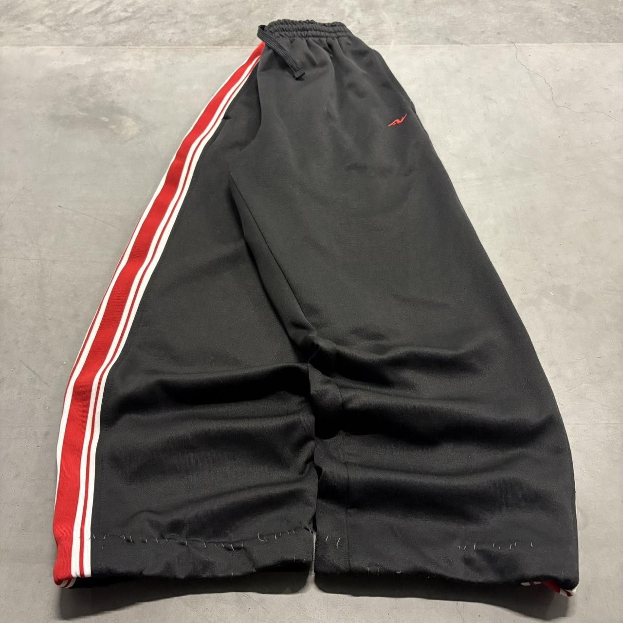 Vintage Crazy Vintage Y2K/2000s Baggy Black Striped TrackPants! Size US 32 / EU 48 - 2 Thumbnail