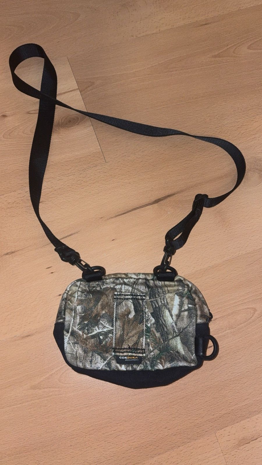 Supreme Supreme Denim Mini Shoulder Realtree® AP Camo Size ONE SIZE - 2 Thumbnail
