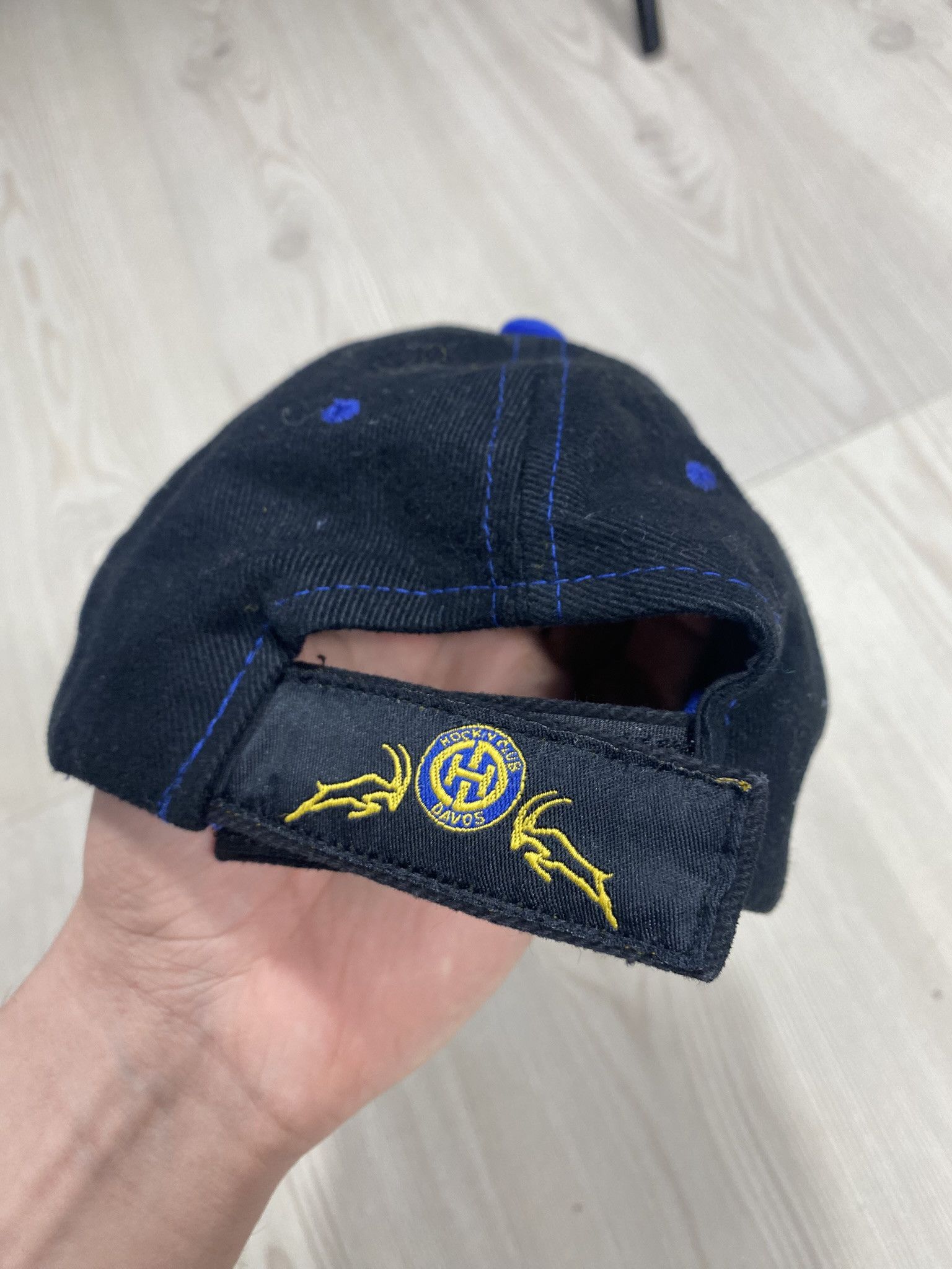 Other Hockey Club Davos Reto Von Arx Cap Hat Size ONE SIZE - 3 Thumbnail