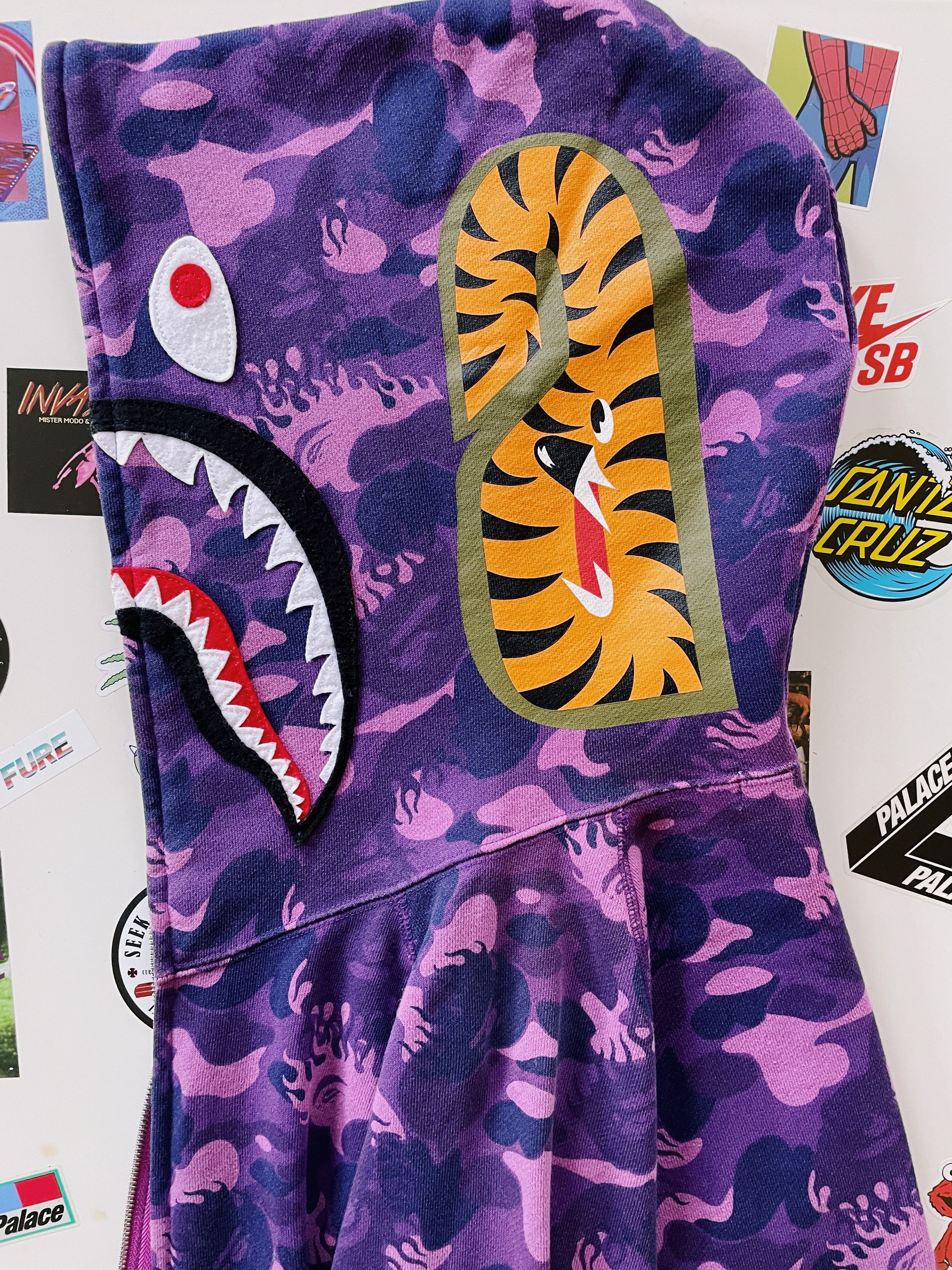 Bape Vintage Y2K Bape A Bathing Ape Fire Camo Shark Full zip Size US M / EU 48-50 / 2 - 4 Thumbnail