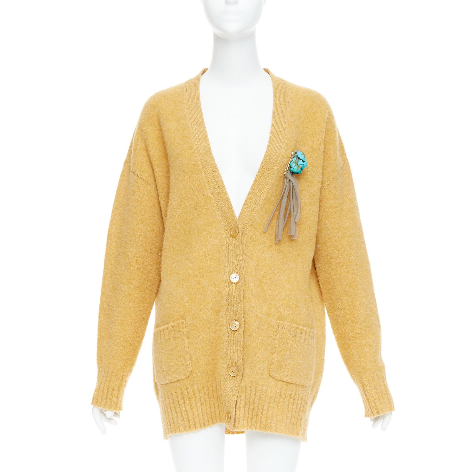 Gucci GUCCI 2020 100% wool yellow blue floral brooch oversized cardigan M Size M / US 6-8 / IT 42-44 - 1 Thumbnail