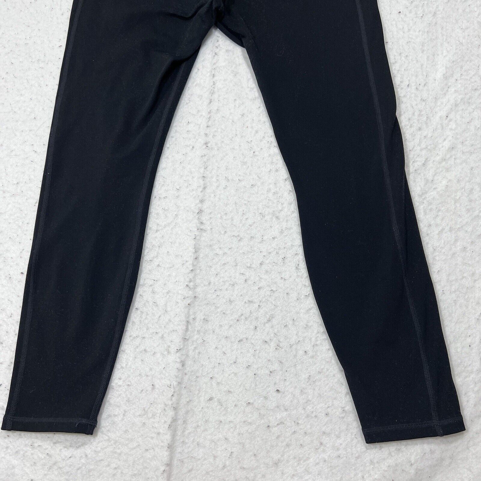 Other Fabletics Black Athletic Cropped Pull On Leggings Pants Size 32" / US 10 / IT 46 - 7 Thumbnail