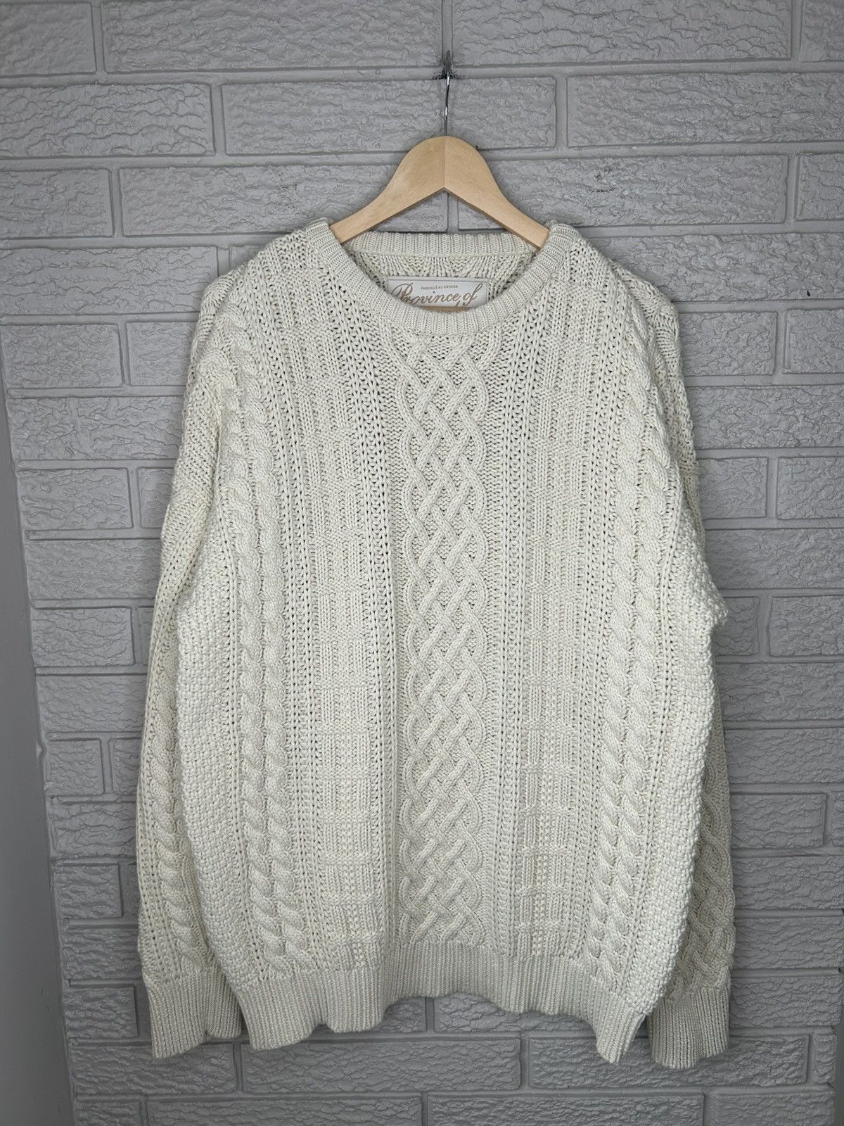 Vintage Province Of Canada White Cable Knit Sweater Size US L / EU 52-54 / 3 - 1 Thumbnail