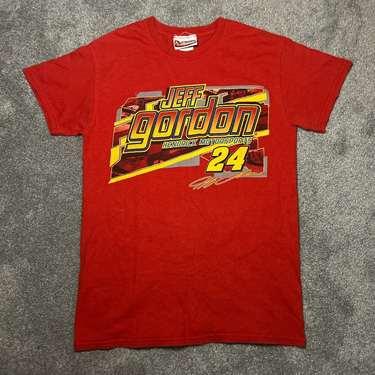 Chase Authentics Chase Authentics Jeff Gordon NASCAR Tee Size US S / EU 44-46 / 1 - 1 Thumbnail