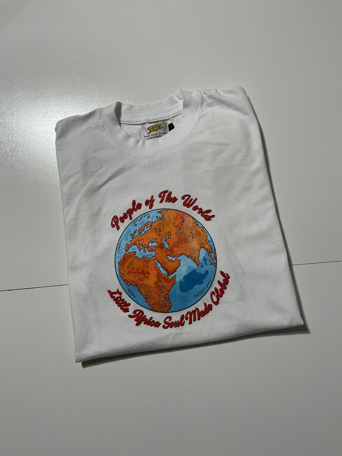 LITTLE AFRICA Little Africa People Of The World Soul Made Global T-Shirt Size US XL / EU 56 / 4 - 1 Thumbnail
