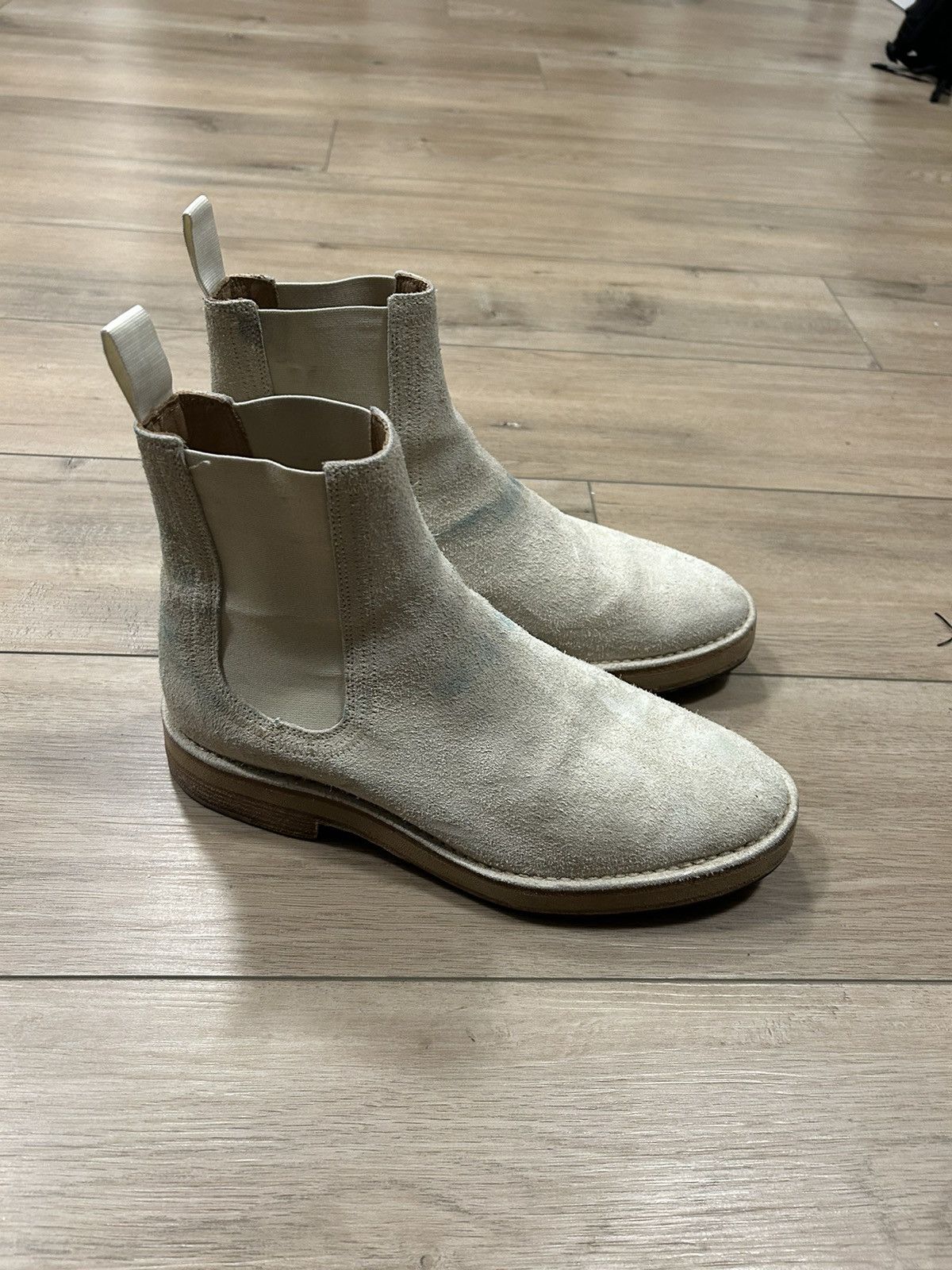 Yeezy chelsea boots sizing sales