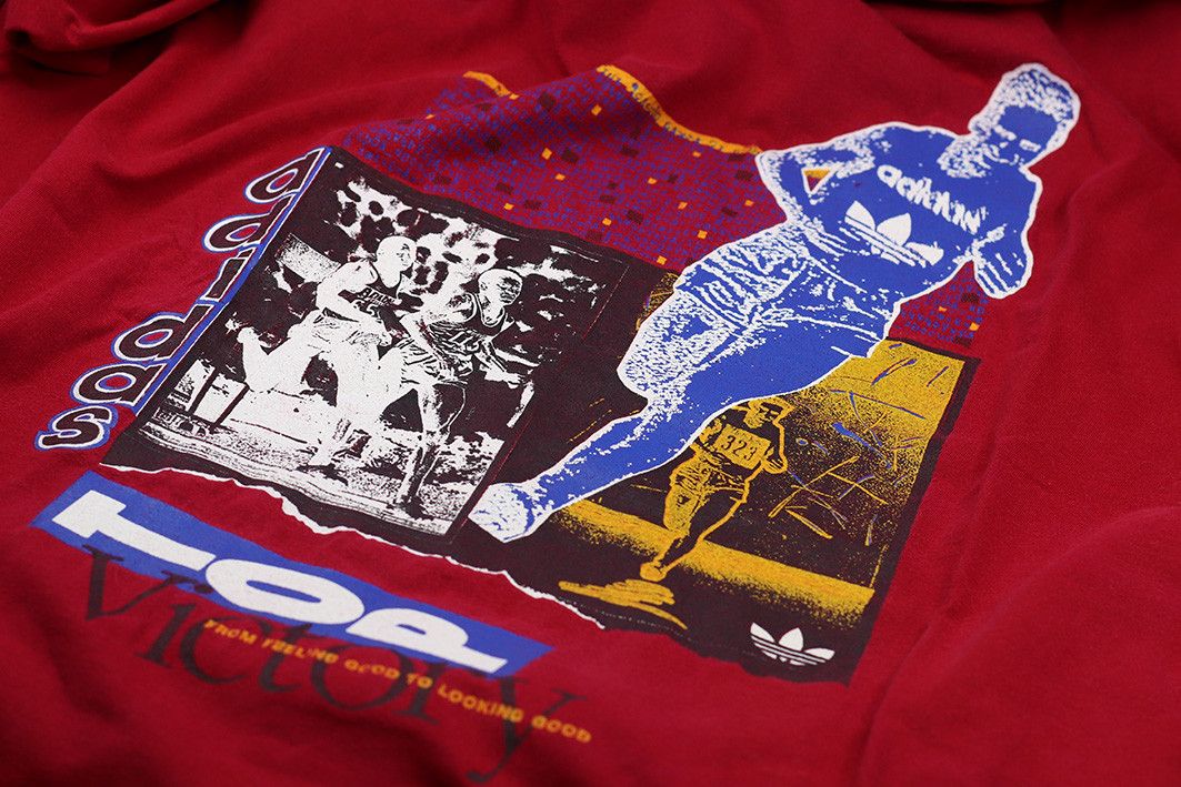 Adidas × Vintage Vintage 90s Adidas T-Shirt – Red Trefoil Running Graphic Tee Size US XL / EU 56 / 4 - 5 Thumbnail