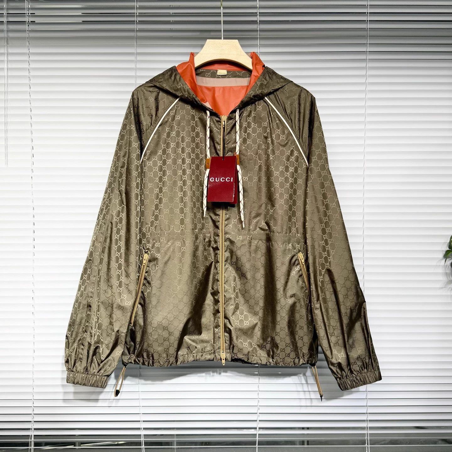 Gucci Gucci Men's GG Allover Print Windbreaker Deep Brown 46 Size US S / EU 44-46 / 1 - 1 Thumbnail