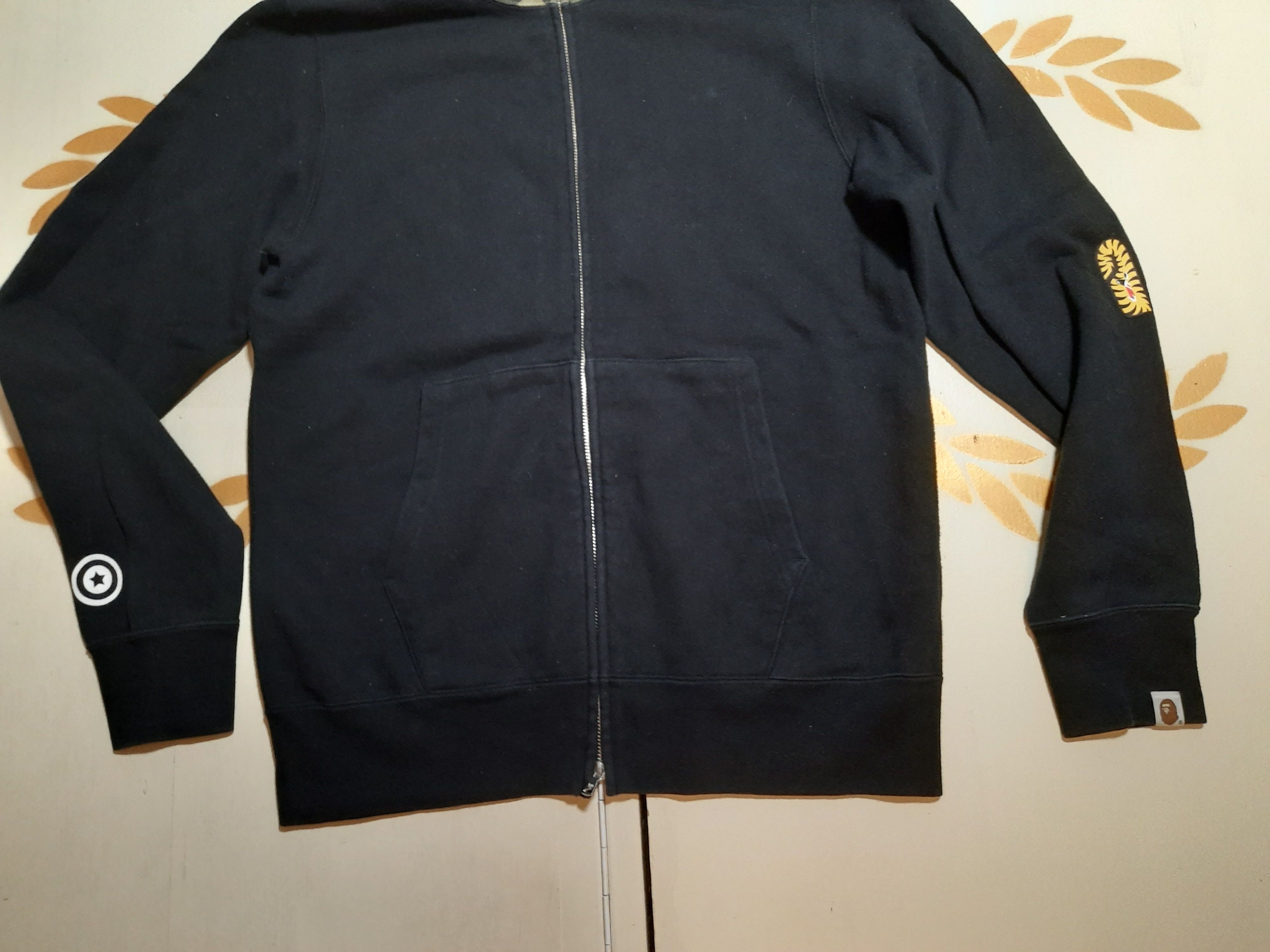 Bape 1st Camo Shark Full Zip Hoodie Size US L / EU 52-54 / 3 - 5 Thumbnail
