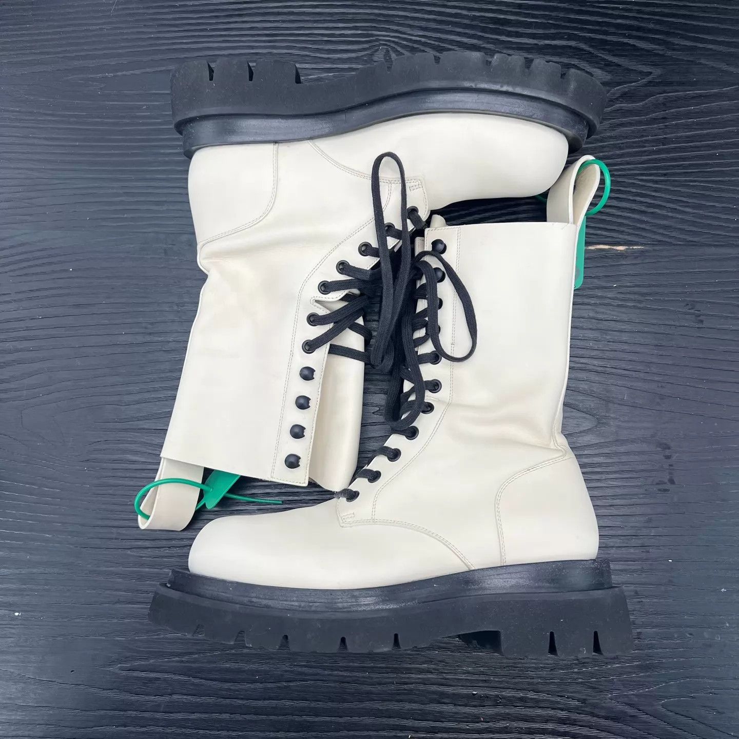 Bottega Veneta BV Lug Leather Short Mid-Calf Sea Salt Boots Size US 6.5 / IT 36.5 - 2 Thumbnail