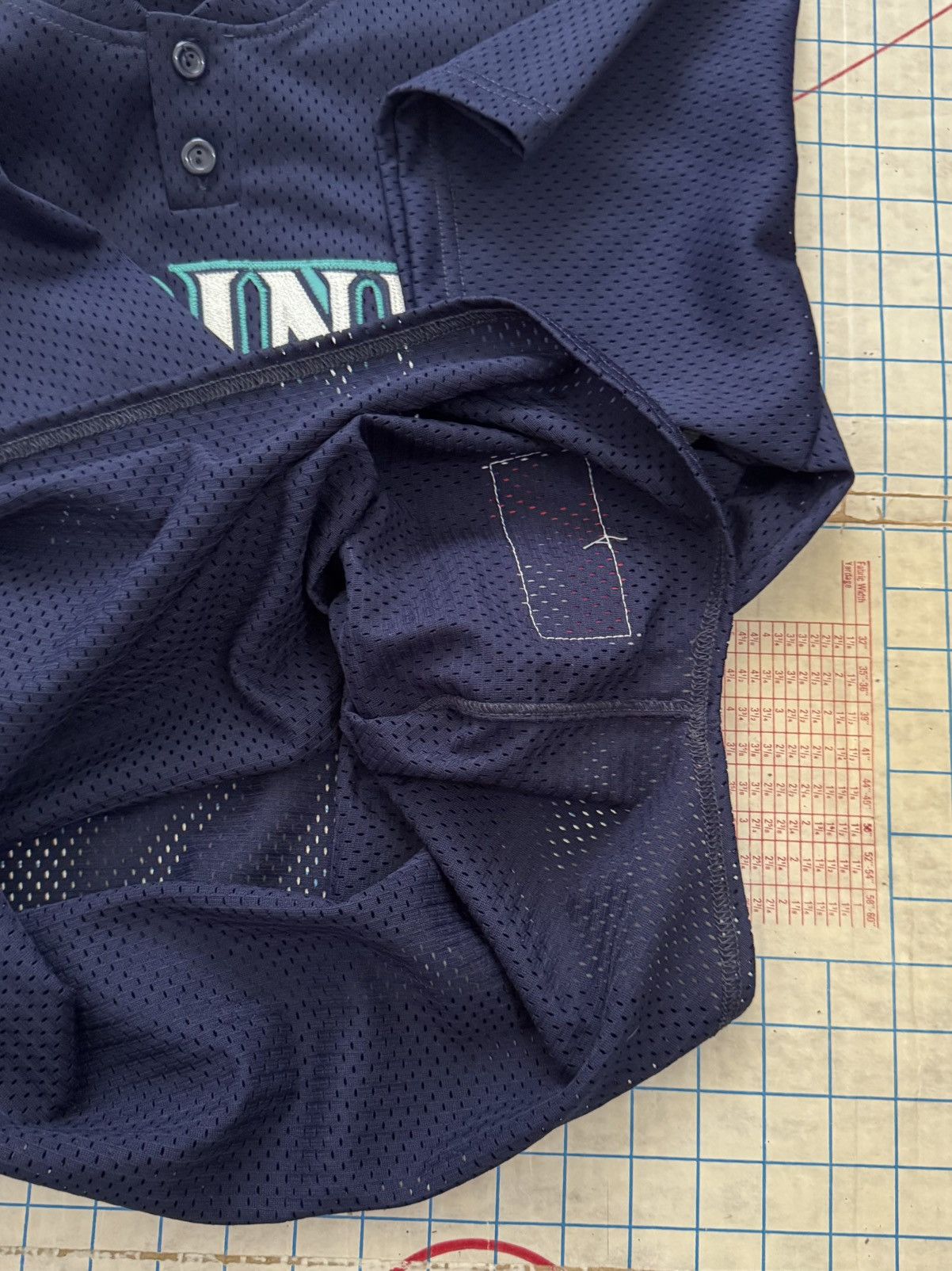 MLB × Majestic × Vintage Seattle Mariners Majestic 2 Button Pull Over Jersey Fits XL Size US XL / EU 56 / 4 - 10 Thumbnail