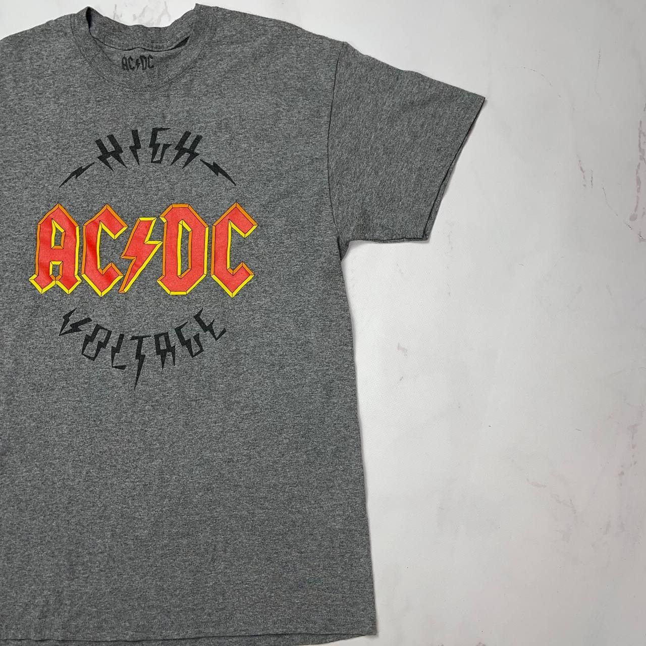 Vintage AC/DC 2010 T-shirt official merchandise High Voltagr Size M Size US M / EU 48-50 / 2 - 5 Thumbnail
