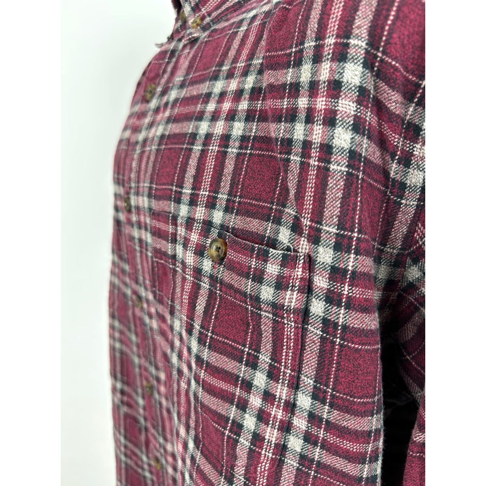 Vintage Woolrich Men XL Flannel Shirt Burgundy Plaid Midweight Cotton Outdoors Vintage-inspired Casual Dress Shirt Size US XL / EU 56 / 4 - 6 Thumbnail