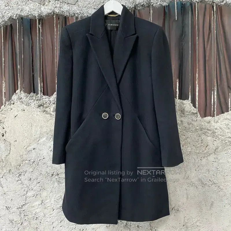 Versace Versace Black Wool Long Coat for Women . Size XXS / US 00 / IT 34 - 1 Thumbnail