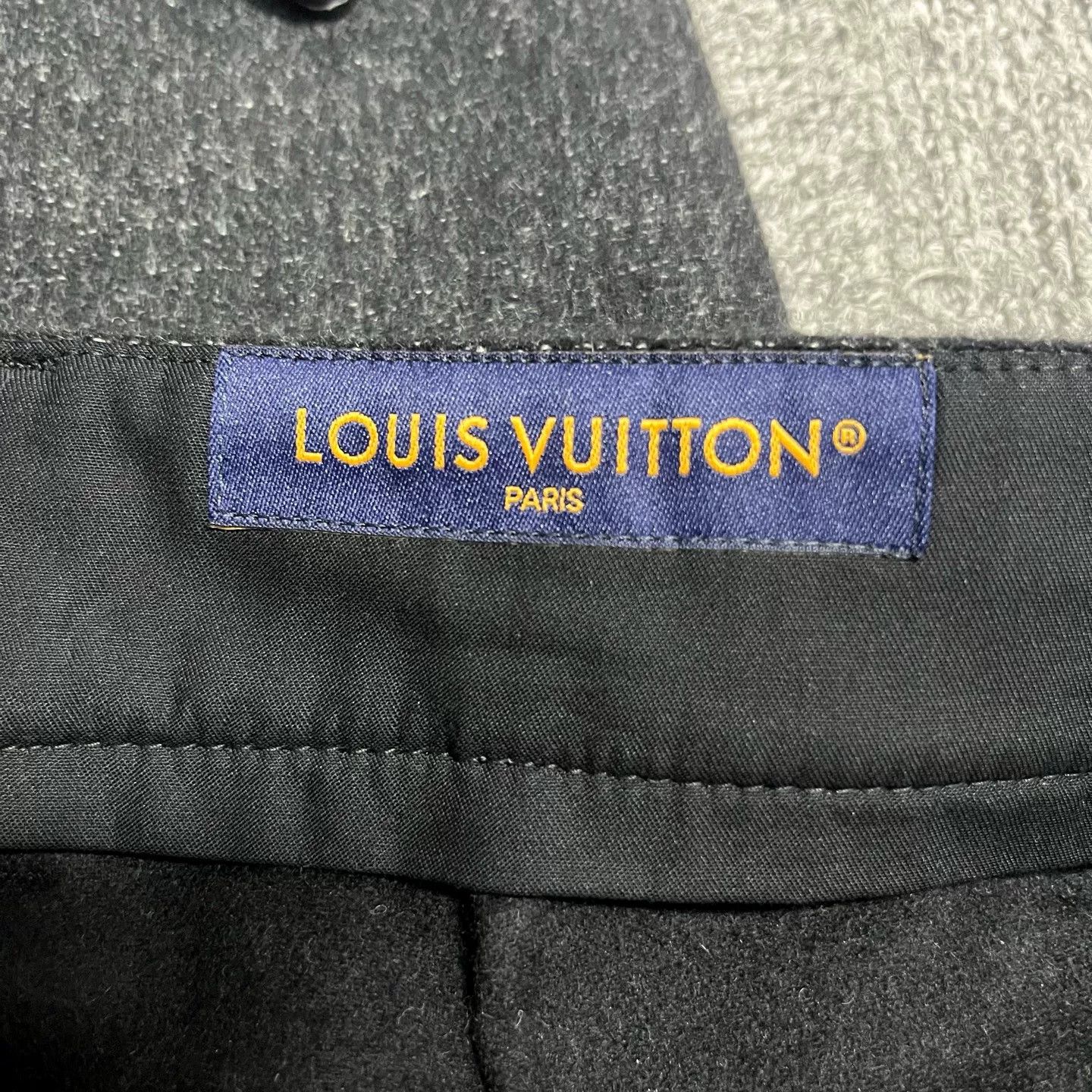 Louis Vuitton Louis Vuitton Gray Mid-Rise Straight Casual Pants Size US 34 / EU 50 - 5 Thumbnail