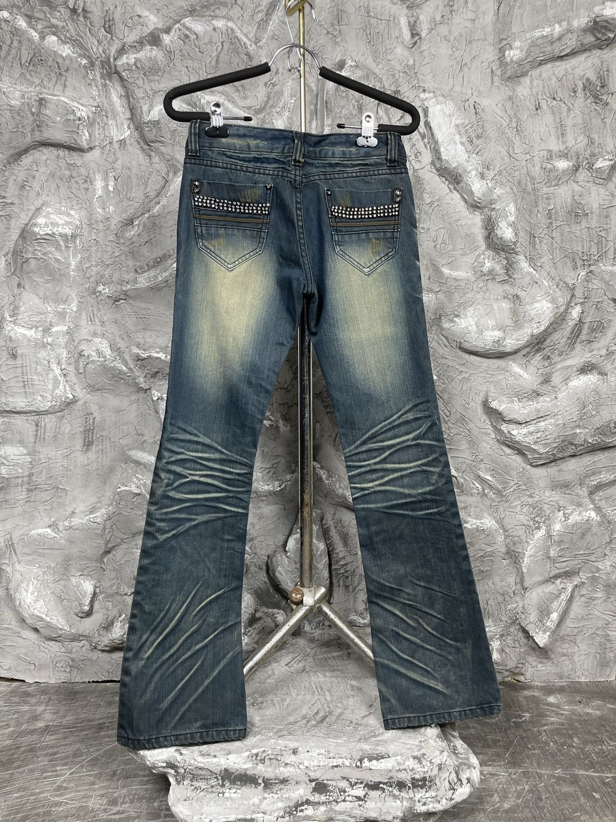 If Six Was Nine × Japanese Brand Vintage Y2K Fade Distressed Rhinestones Bootcut Jeans Size 27" / US 4 / IT 40 - 2 Thumbnail