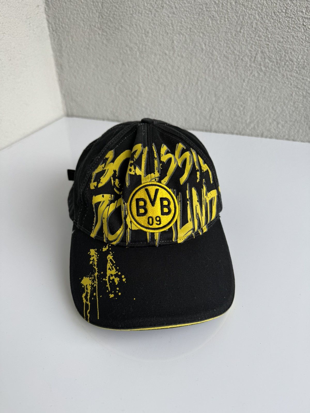Vintage Borussia Dortmund BVB 09 Snapback Cap Size ONE SIZE - 1 Thumbnail