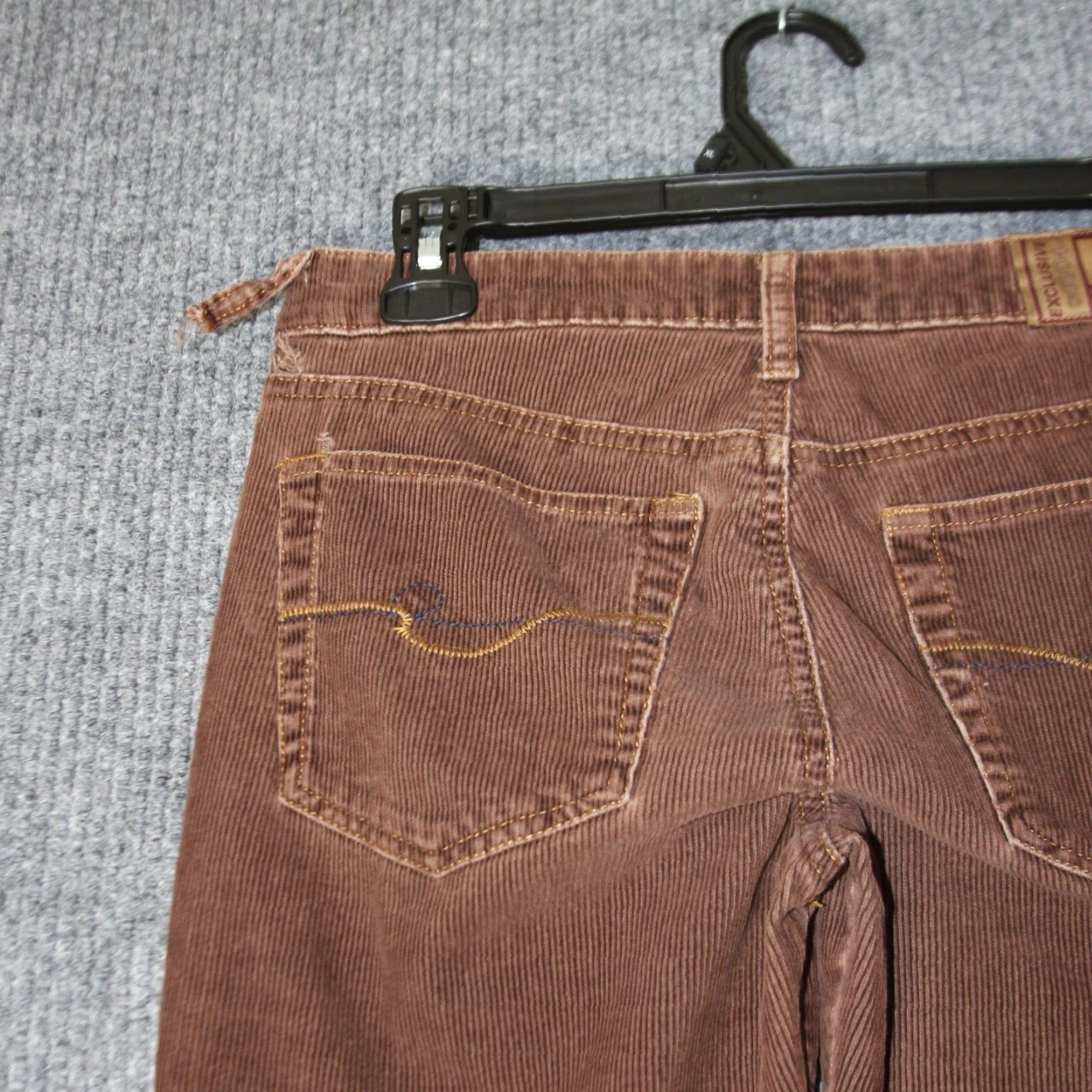 L.E.I. VINTAGE LEI Corduroy Flare Pants Womens 3 Brown Low Rise Boho 90s Y2K Size 26" / US 2 / IT 38 - 4 Thumbnail