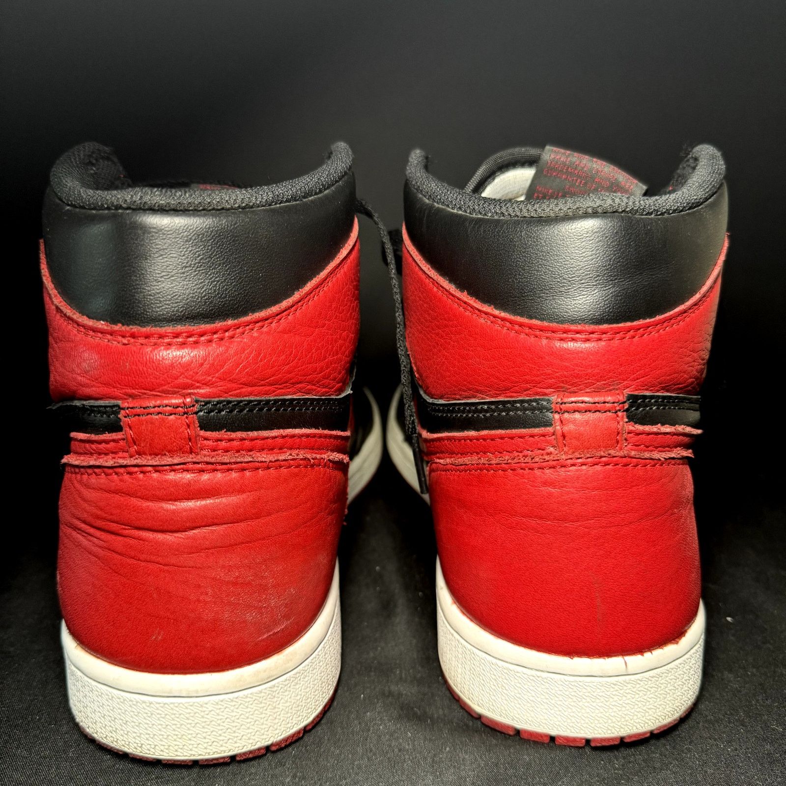 Jordan Brand × Nike Size 10 - Air Jordan 1 Retro High OG Banned 2016 Men's Shoes Size US 10 / EU 43 - 5 Thumbnail